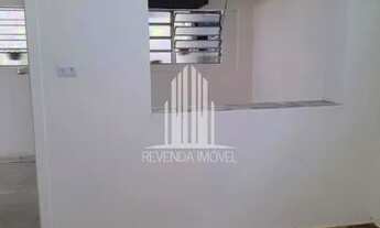 Imagem 5: Casa com 03 dormitórios sendo uma suíte, 2 vagas de garagem, lavanderia copa e cozinha