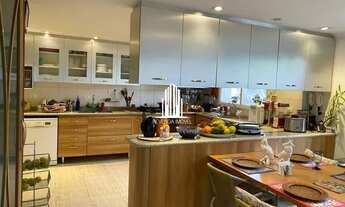 Imagem 7: Casa com 4 quartos e 7 banheiros à venda no Alto de Pinheiros