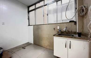 Imagem 5: Apartamento para venda tem 75 metros quadrados com 2 quartos em Icaraí - Niterói - RJ