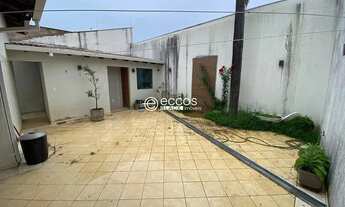 Imagem 4: Casa para aluguel, 3 quartos, 1 suíte, 3 vagas, SEGISMUNDO PEREIRA - Uberlândia/MG