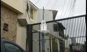 Imagem: CASA MOBILIADA 02 Dormitório(s)01 Vaga(s)Área