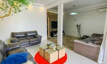 Imagem 4: Sobrado para venda possui 167 metros quadrados com 4 quartos em Setor Faiçalville - Goiâni