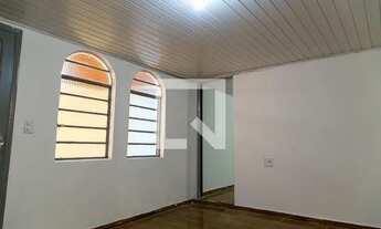 Imagem 3: Casa para Aluguel - Chácara Inglesa, 1 Quarto, 60 m2