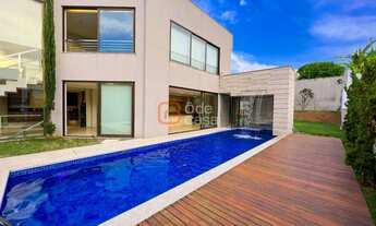 Imagem 6: Casa para venda com 638 metros quadrados com 5 quartos