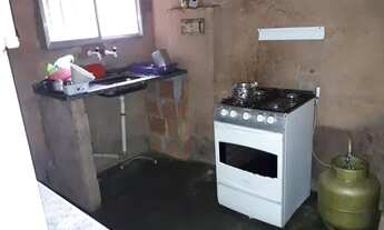 Imagem 4: Barracão no novo delfino