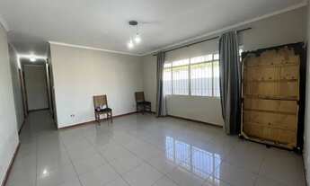 Imagem 7: Térrea ao lado do comercio e da USP