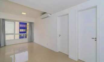 Imagem 7: Apartamento de 01 dormitório suíte, no bairro Petrópolis, para locação