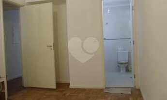 Imagem 7: São Paulo - Apartamento Padrão - VILA MADALENA