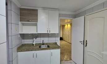 Imagem 4: Apartamento para aluguel possui 120 metros quadrados com 3 quartos em Ponta D'Areia