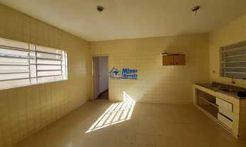 Imagem 4: RESIDÊNCIA DESOCUPADA PRÓXIMA À PARÓQUIA CORAÇÃO DE JESUS, VENDE-SE!!!