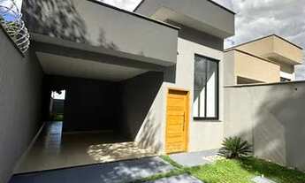 Imagem 2: Casa para venda com 221 metros quadrados com 3 quartos em Jardim Veneza - Aparecida de Goi