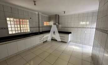 Imagem 2: Aluguel Casa SANTA MÔNICA