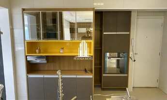 Imagem 4: Apartamento á venda de 3 dormitórios sendo 3 suítes com 2 vagas de garagem. Condomínio exc