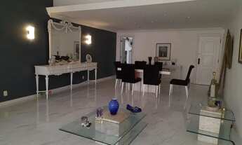 Imagem 3: Apartamento para venda tem 202 metros quadrados com 4 quartos em Flamengo - Rio de Janeiro
