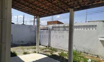 Imagem 2: Casa na Aruana com 250 metros quadrados 2 quartos