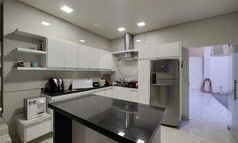 Imagem 5: Sobrado com 4 quartos à venda em Centro - RR