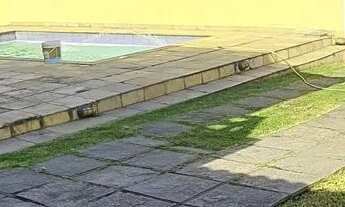 Imagem 4: Casa a venda c/ 5 quartos sendo 4 suítes