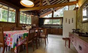 Imagem 13: Casa para venda possui 3036 metros quadrados com 5 quartos em Itaipava - Petrópolis - RJ