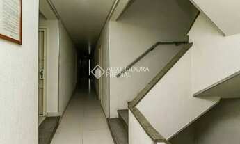 Imagem 7: Imóvel para aluguel com 33 metros quadrados com 1 quarto em Petrópolis - Porto Alegre - RS