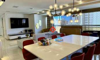 Imagem: Apartamento com 4 Suítes à Venda, 210