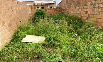 Imagem 2: Vendo terreno no parque dos faróis