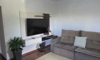 Imagem: Casa de rua / Residencial / Jardim da