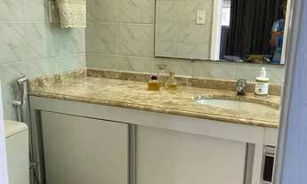 Imagem 2: Casa de condomínio para venda tem 184 metros quadrados com 4 quartos