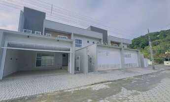 Imagem: Geminado à venda no Amizade, Jaraguá do