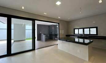 Imagem 3: Sobrado à venda - Condomínio Mirante do Lago - 4 suítes - 4 vagas - energia solar