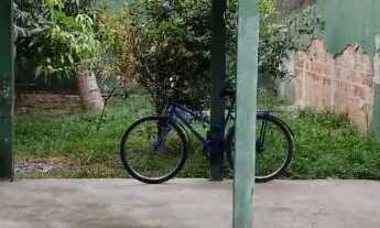 Imagem 6: Casa com 2 quartos e garagem coberta