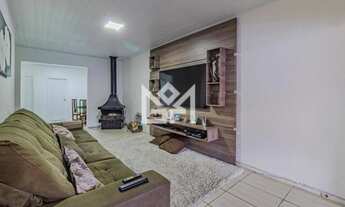 Imagem 5: Casa Alto Padrão com Piscina e Suíte com Hidro no Bairro Salgado Filho, em Gravataí