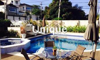 Imagem: Casa de alto padrão em condomínio disponível