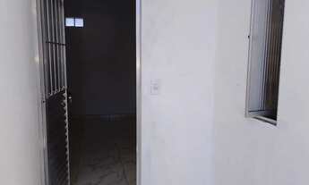 Imagem 2: Casa para alugar em Itapuã 900,00