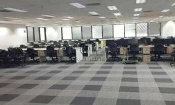 Imagem 2: Conjunto comercial em Pinheiros com 775m², 2 salões amplos com salas menores, ar condicion