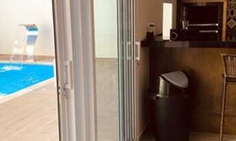 Imagem 2: CASA TÉRREA À VENDA 326 m2, 4 quartos (2 suítes), Terreno 450 m2, Bela Vista - Brotas - SP