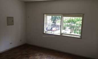 Imagem 6: Sobrado Comercial c/140m², 4 salas,3 banheiros e 2 vagas p/Locação R$3.900,00