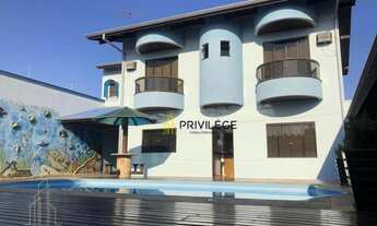 Imagem: Casa com 4 dormitórios à venda, 250 m²