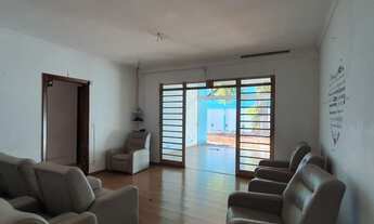 Imagem 6: Casa térrea , área central de Valinhos - SP , 312 m² de área útil e terreno de 640 m²