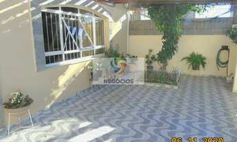 Imagem: Casa à venda no bairro Jardim Macarenko