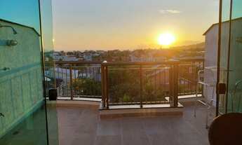 Imagem 2: Cobertura em Camboinhas com vista para o Mar e a Lagoa