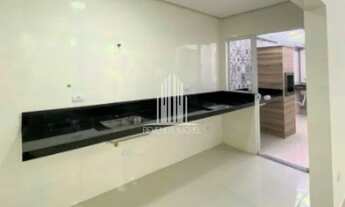 Imagem 2: Apartamento sem condomínio com 3 dormitórios, sendo 1 suíte, churrasqueira, 1 vaga e eleva