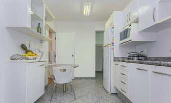 Imagem 2: APTO SEMI NOVO Apartamento com 4 dormitórios