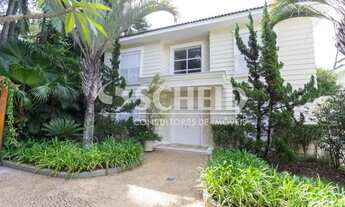 Imagem 2: Excelente casa com 4 dormitórios e quintal com piscina próximo á Avenida Roque Petroni