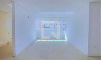 Imagem 3: Apartamento para Aluguel - Jardim Botânico, 2 Quartos, 65 m2