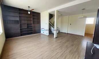 Imagem 3: Sobrado com 3 dormitórios ,01 suíte e 02 vagas de garagem!