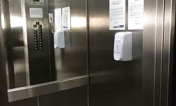 Imagem 3: Ótimo apartamento com 50 m², dispõe de móveis projetados, 01 quarto sendo suíte, sala, co