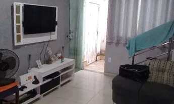 Imagem 3: Casa Geminada "Aceito Carro&quot