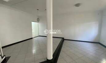 Imagem 6: Casa para aluguel, 5 quartos, 4 suítes, 4 vagas, MORADA DA COLINA - Uberlândia/MG