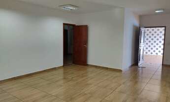 Imagem 6: Casa para Locação em Londrina, Jardim Shangri-la A, 3 dormitórios, 1 suíte, 3 banheiros, 3