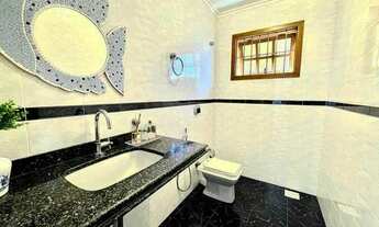 Imagem 6: Casa para Venda em Macaé, Riviera Fluminense, 4 dormitórios, 1 suíte, 4 banheiros, 5 vagas